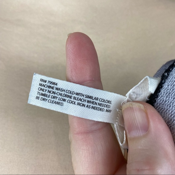 Soma geometric knee-length dress, size Medium, cutouts on front and back - Picture 5 of 6